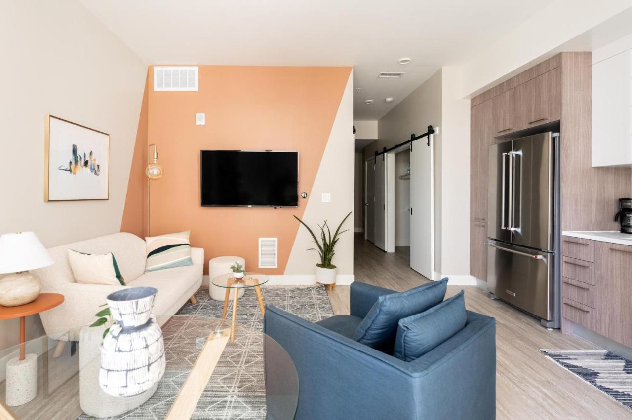 Colorful Western Vibe - Walk Everywhere - Zuni Lofts Денвер Екстер'єр фото